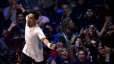 RoxRite 100: Follow b-boy quest for 100 wins ++video++
