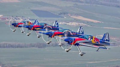 Nový tým léta v XtremeAir XA42