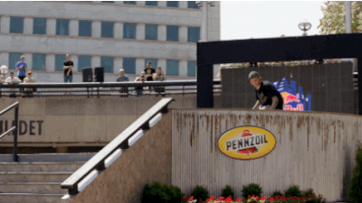 Sheckler goes up and over at Hart Lines.