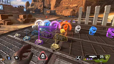 Wir schauen uns die Items in der Firing Range an. Graue Gegenstände sind die schwächsten, danach folgen blau, lila, gold und rot