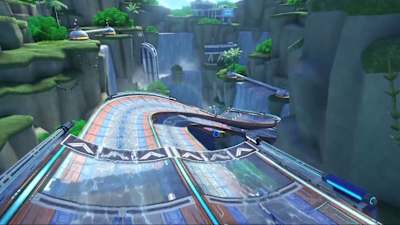 Screenshot from Mario Kart 8 Deluxe shows Big Blue. 