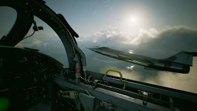 Hikaye anlatımı ile öne çıkan Ace Combat 7 oyuncuyu aksiyon dolu görevlerin içine çeker.