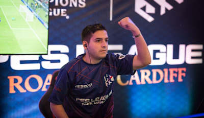 Imagen de Alex Alguacil en las finales de la PES League 2017