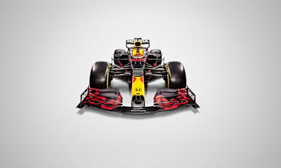 Max'ın yeni aracı RB16B