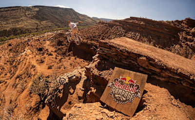 Robin Goomes suicide no-hander