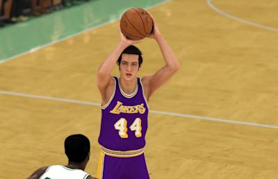 Trop petit, Jerry West ne fait pas partie des meneurs que les joueurs pros de NBA 2K20 aiment utiliser. Peu importe, West, comme Chamberlain et Baylor, fait partie des éternelles légendes de ce sport.