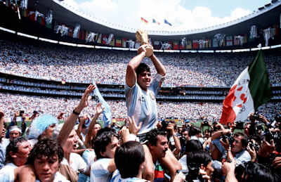 Blau-Weiße Fiesta in Mexiko - Maradona führt Argentinien zum WM-Triumph!