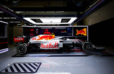 De laatste GP van Turkije nam Red Bull Racing een speciale livery mee.