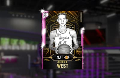 Dans le mode MyTeam de NBA 2K20, Jerry West dispose d’une carte reward 96 obtenable contre jetons.