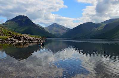 This lake shelves quickly, making it ideal for stronger swimmers