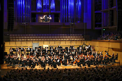 The Queensland Symphony Orchestra in full flight.