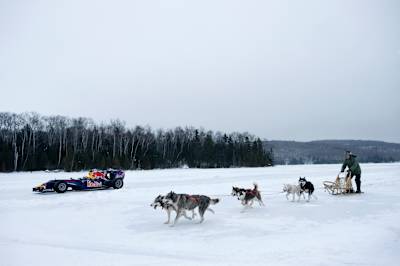 red-bull-lago-helado-f1-sebastien-buemi