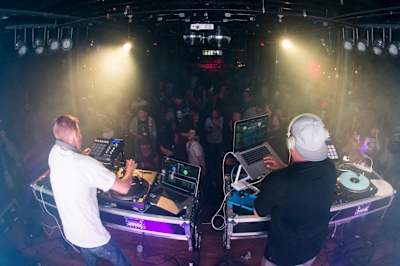 Hedspin and Four Color Zack