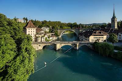 Bridges are too simple for Thomas Buckingham