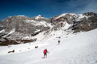 Nieve en lo alto de los Alpes
