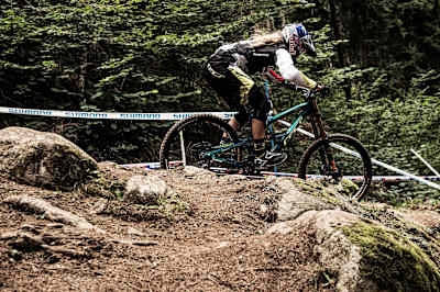 Rachel Atherton pendant l'UCI World Tour à Val di Sole en Italie le 22 août 2015