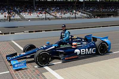 Rubens Barrichello e seu carro na Indy
