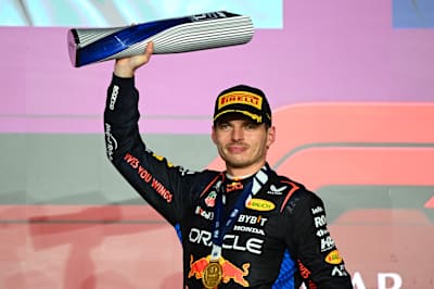 Yeni dünya şampiyonu Katar'da da liderlikten vazgeçmedi