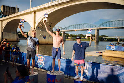 Red Bull Creepers Market Street Bridge Chattanooga Tennesse
