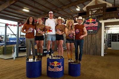 Thomas Van Tonder and other pro-winners at Red Bull Rancher Strong