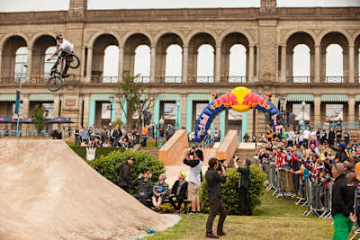 Resultados del sábado en el Empire of Dirt