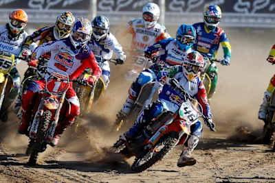 Antonio Cairoli putting it down in his home turf is a do's and don'ts of racing mx at Utah National