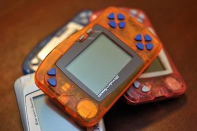 その意味不明度、世界クラス：不可思議な携帯ゲーム機たち