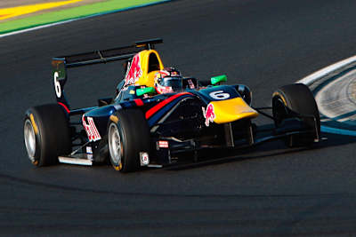 Daniil Kvyat Russia MW Arden 2013 Scuderia Toro Rosso 2014