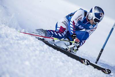 Alexis Pinturault skis past