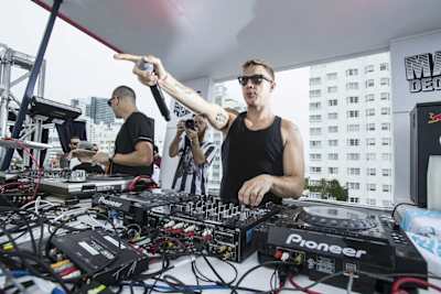 Diplo turns up the heat in Miami