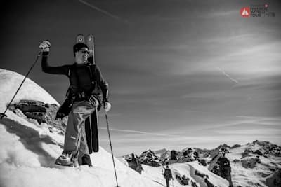 Reine Barkered grimpe à Verbier, en Suisse