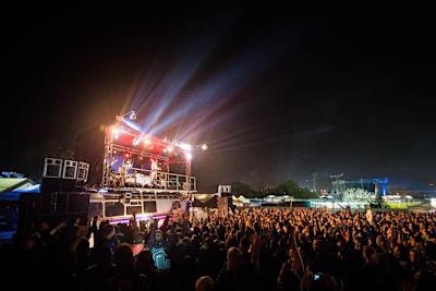 Red Bull Tourbus na českých majálesoch