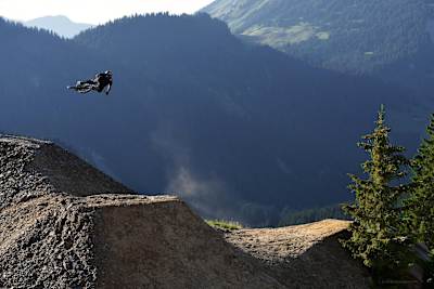 Andreu Lacondeguy going big