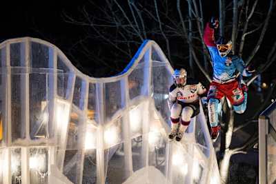 Вдвое больше Red Bull Crashed Ice в 2015 году Вдвое больше Red Bull Crashed Ice в 2015 году