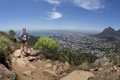 Ryan Sandes runs on Table Mountain.