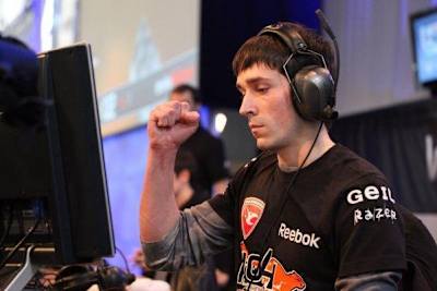 Cooller в бытность игроком немецкой команды Mouses