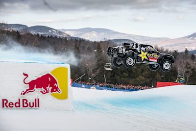 Rob MacCachren flies on the Frozen Rush course