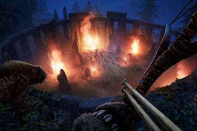 Strike from afar with the double longbow in Far Cry Primal