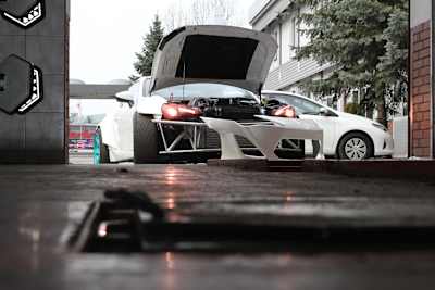 Z zewnątrz "prawie jak" samochód