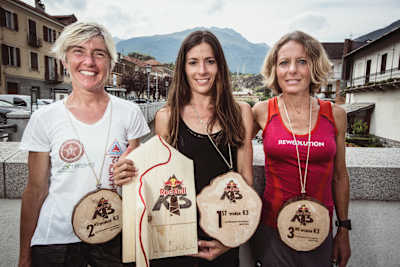 Women Podium Miravalle (L) Ortega (C) Cravello (R)
