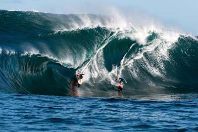 Russell Ord shoots Mark Mathews and Taj Burrow