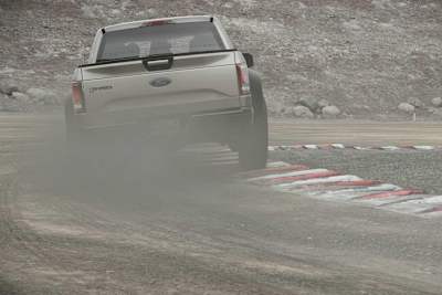 Dirt racing action from Project CARS 2