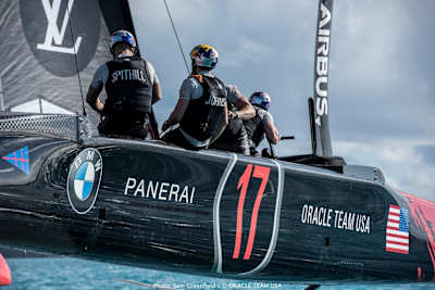 ORACLE TEAM USA: Capsize in Bermuda +Video+ | Red Bull
