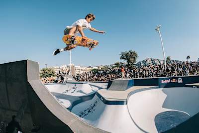Jaime Mateu boneless one into Marseille bowl during Red Bull Bowl Rippers 2017.