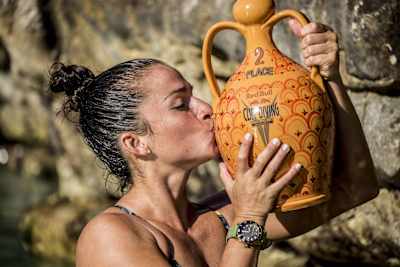 Jaki Valente põe o Brasil no topo da competição