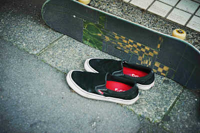 Alexander Lee Chang’s Shoes & Dek Alexander Lee Chang’s Shoes & Dek