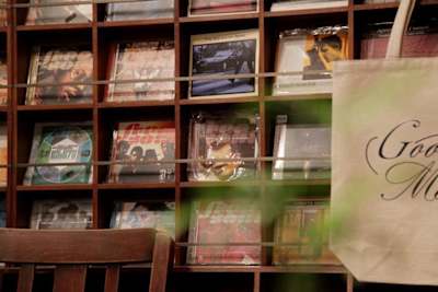 カフェ・アプレミディ