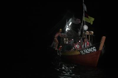 Some swimmers may experience night swimming phobia.