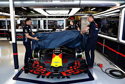 내년 시즌도 중요하지만 아직은 시즌에 집중해야 할 때입니다.