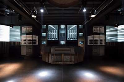 Die Anlage im Club Elysia bietet Clubsound wie in einem Studio.